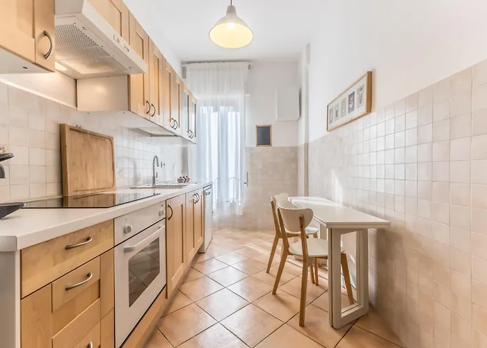 Appartamento Casa Nina - 5 Persone - By Ghor